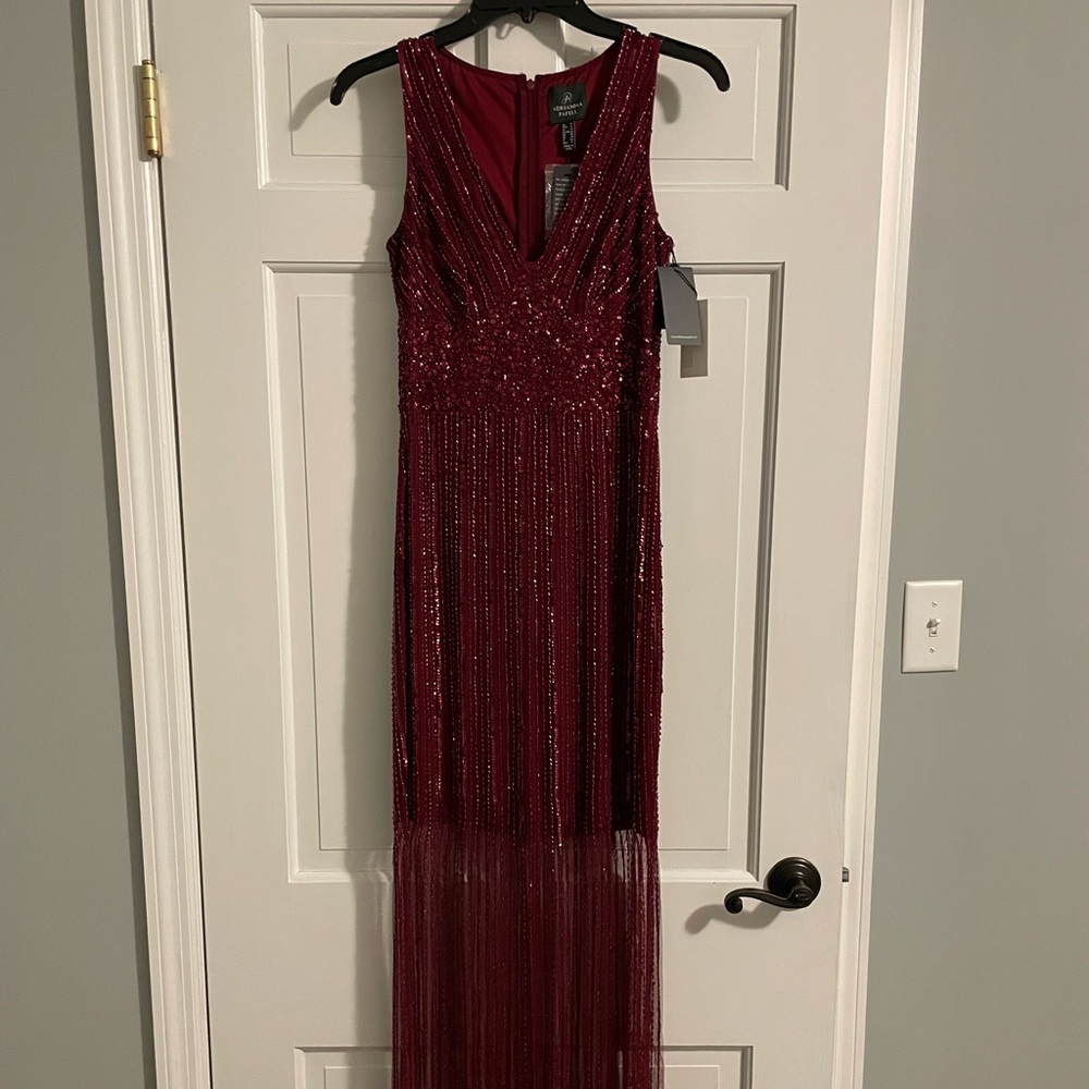 Adriana Papell Dress. Size 2 with tags. This dress is a show stopper!